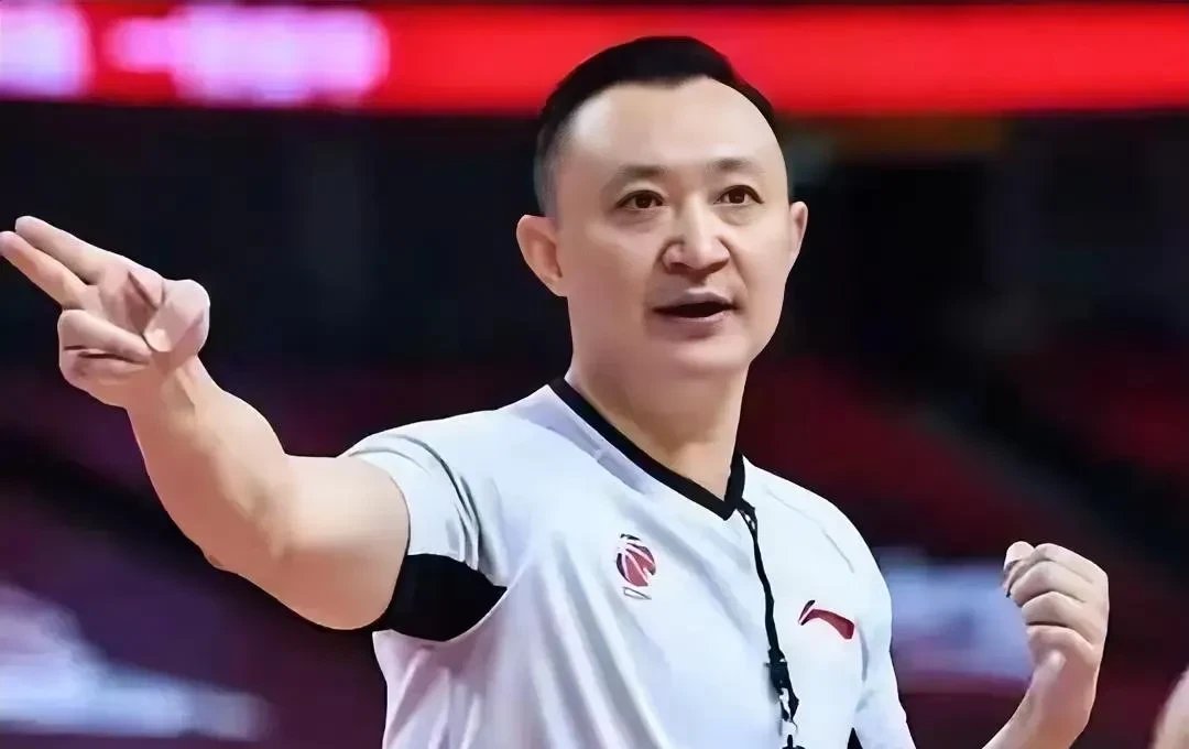 爱游戏官网网页版入口-关于持续失利首场状态出色，篮网观众沸腾！，Ming重返赛场赛场气氛高涨的信息