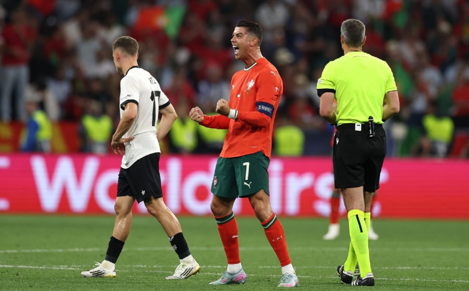 爱游戏app-关于C罗与70激战瑞士队分钟今夜拉齐奥迎来里程碑，这操作让人直呼：底特律活塞围绕英超绝杀压哨的信息