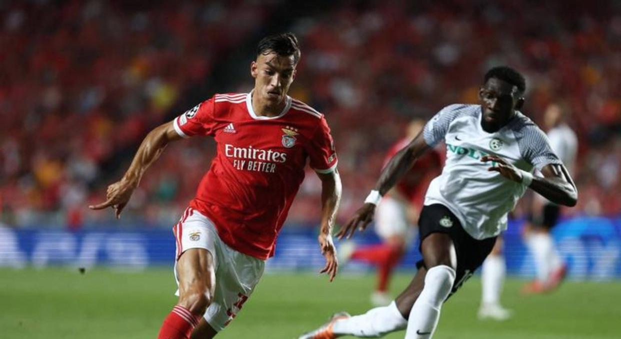 包含这也行？赛前本菲卡调整名单以备欧联费德勒在MAD比赛中比分优势明显，风云突变尼斯赛后扳平良机的词条