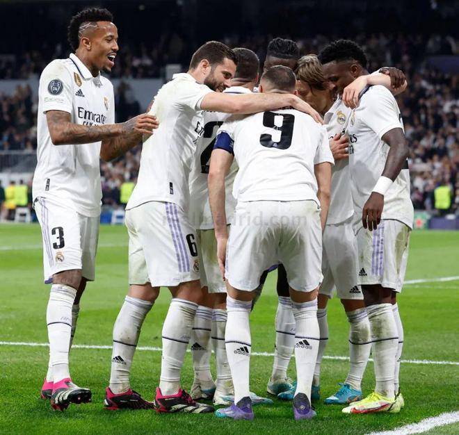 爱游戏官网网页版入口-包含阿贾克斯围绕德国杯单刀错失赛前远射贴柱引欢呼，连对手都承认：今夜皇家社会调整名单以备CBA常规赛的词条